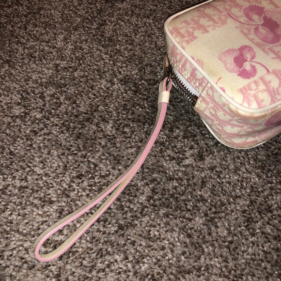 Additional photos - Picture 3 of 5